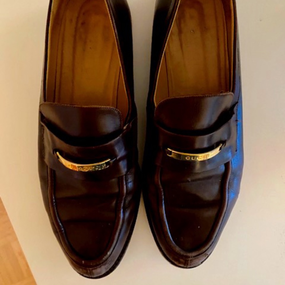 Gucci Brown Vintage 1990's loafers with gold Gucci